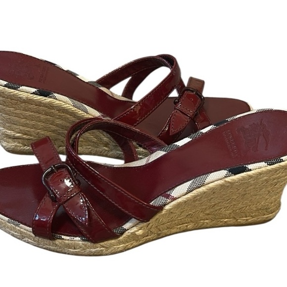 Burberry Nova Check Red Patent Leather Espadrille Wedge Sandals Size 39 IT, 8 US - Picture 2 of 14
